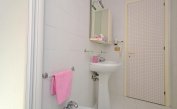 residence PARCO HEMINGWAY: C7 - bagno con box doccia (esempio)