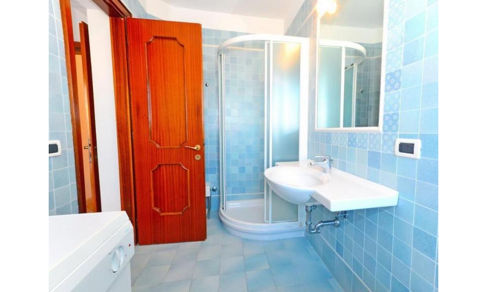 appartamenti BLU RESIDENCE: D6X - bagno (esempio) 41